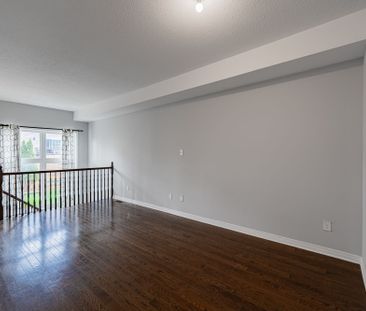 For Lease - 19 DUNDALK Private, Barrhaven, Ontario - Photo 1