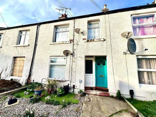 College Road, Grays, RM17 - Photo 1