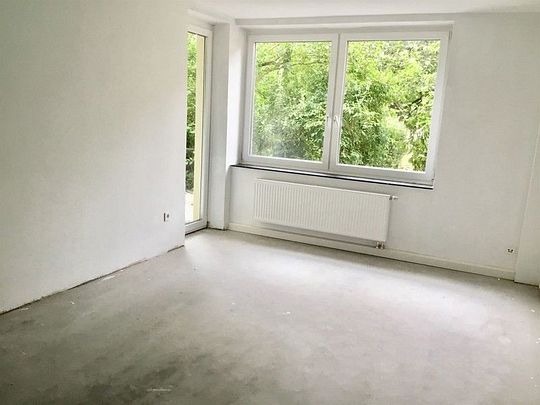 Wo das Leben so spielt - interessante 4-Zimmer-Wohnung mit Balkon - Photo 1