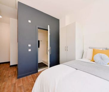 Silver En-Suite - Photo 3