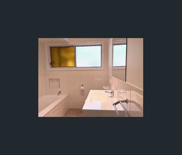 Top Location – Great Family Home - Photo 5