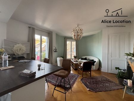 Location Appartement 4 pièces 108m² EVIAN LES BAINS 74500 - Photo 2