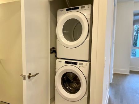 For Lease - 495 Logan Avenue Unit# 308, Toronto, Ontario - Photo 3