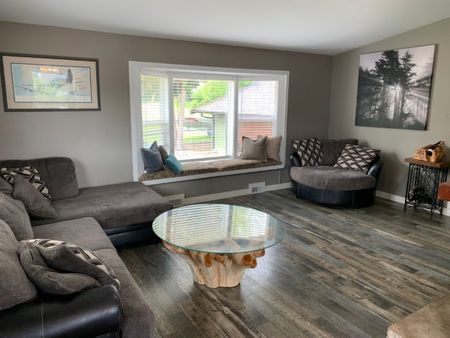 110 Saker Place - Photo 3