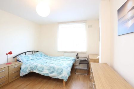 25 Sheffield Square – Room 2 - Photo 2