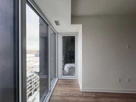 1408 1 Quarrington Lane - Photo 3