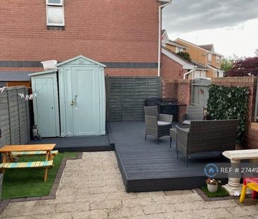 2 bedroom end of terrace house to rent - Photo 6