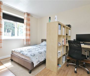 Madrid Road, Guildford, Surrey, GU2 7NU - Photo 3