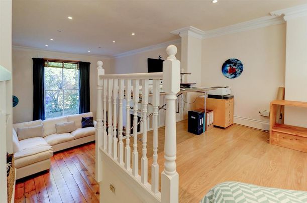 6 bedroom detached house to rent - Photo 1