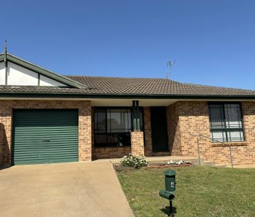 DUPLEX IN GREAT CONVENIENT LOCATION - Photo 3