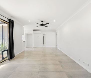 11 Gasking Close, Dunlop ACT 2615 - House For Rent | Domain - Photo 3
