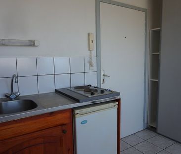 STUDIO - 18,30 m² TAMPON (97430) - Photo 4