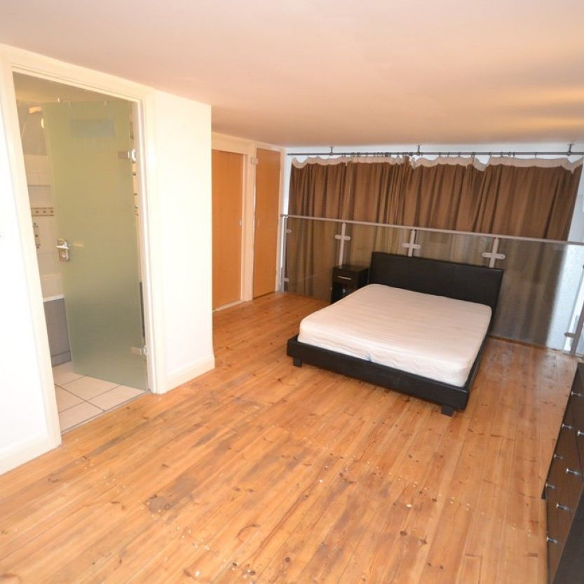 3 bed Apartment for Rent - Photo 1