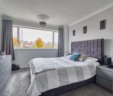 3 bedroom detached house to rent - Photo 3