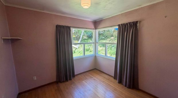 HOWE STREET GEM! - Photo 1