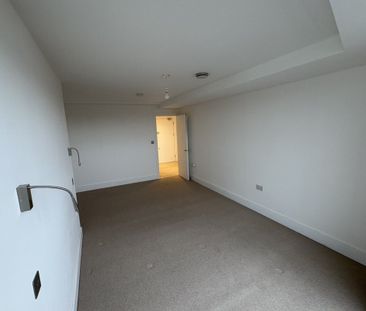 Station Parade - Photo 1