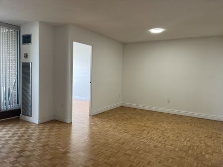 For Lease - 362 The East Mall N/A Unit# 1801, Toronto, Ontario - Photo 3
