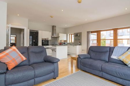 C7 The Cypress, Malone Square, 44 Windsor Park, Belfast, BT9 6JU - Photo 3