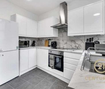 North Road, UB1 - Photo 4