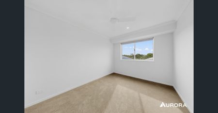 Spacious Family Home! - Photo 4