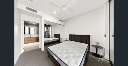 Fully Furnished 2 Bed Apartment in West Village - Just Bring Your Suitcase - Photo 5