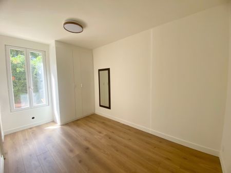 Location Appartement 3 pièces 47m² CASSIS 13260 - Photo 2