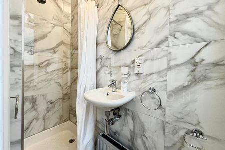 3 bedroom apartment to rent - Photo 4