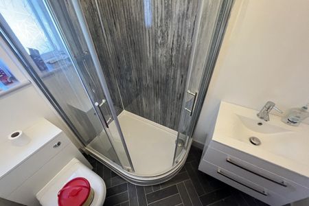 Kingsley Road - Photo 5