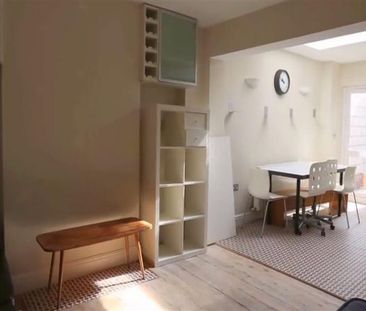 5 bedroom terraced house to rent - Photo 1