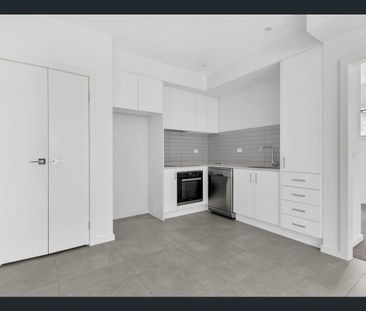 A lovely apartment to call home! - Photo 3