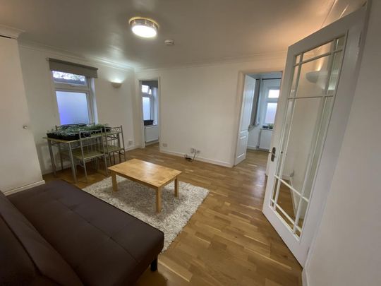 1 bedroom flat to rent - Photo 1