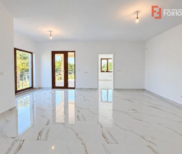 Casa individuala cu 4 camere, teren 900 mp, cu toate utilita - Photo 5