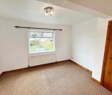 86 Moss Road, Lambeg, Lisburn, BT27 4NU - Photo 4