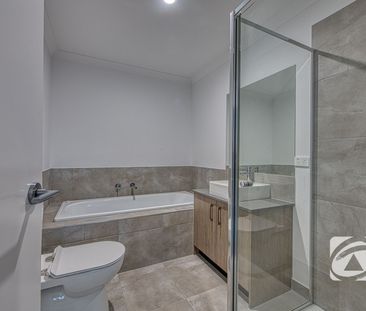 BRAND NEW TOWNHOUSE - Photo 5