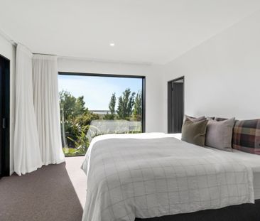 Luxurious Living - Photo 5