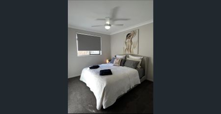 Fully Furnished Duplex - Photo 3