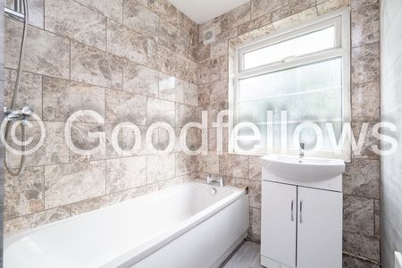 2 bedroom flat to rent, - Photo 4