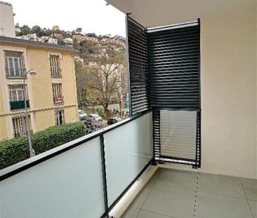 Location appartement 1 pièce - 32m² à Nice (06100) - Photo 1