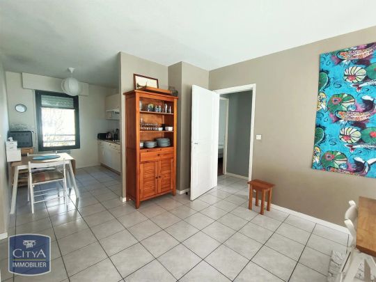 Appartement à louer 4 pièces 82m² - Photo 1