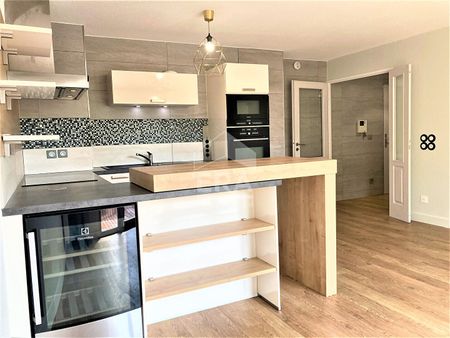 La Roquette sur Siagne, Location appartement 3 p - Photo 3