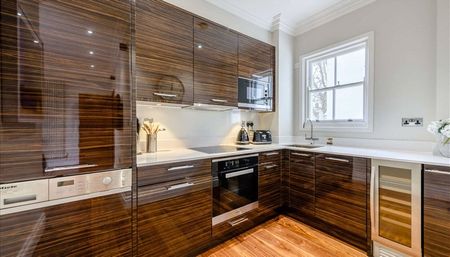 Kensington Gardens Square, London - Photo 2