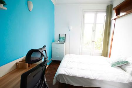 Gran Via de les Corts Catalanes, Barcelona, Catalonia 08015 - Photo 2