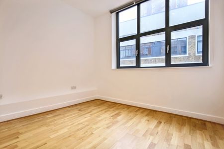 2 Bed Flat, White Church Passage, E1 - Photo 2