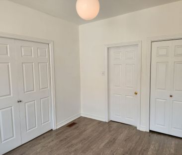 For Lease - 1075 Gerrard Street Unit# Upper floor, Toronto, Ontario - Photo 4