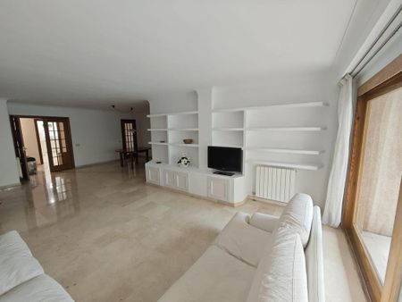 4 room luxury Flat for rent in Palma de Mallorca, Spain - Photo 5