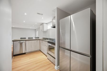 For Lease - 53 Guery Crescent Unit# 2, Vaughan, Ontario - Photo 4
