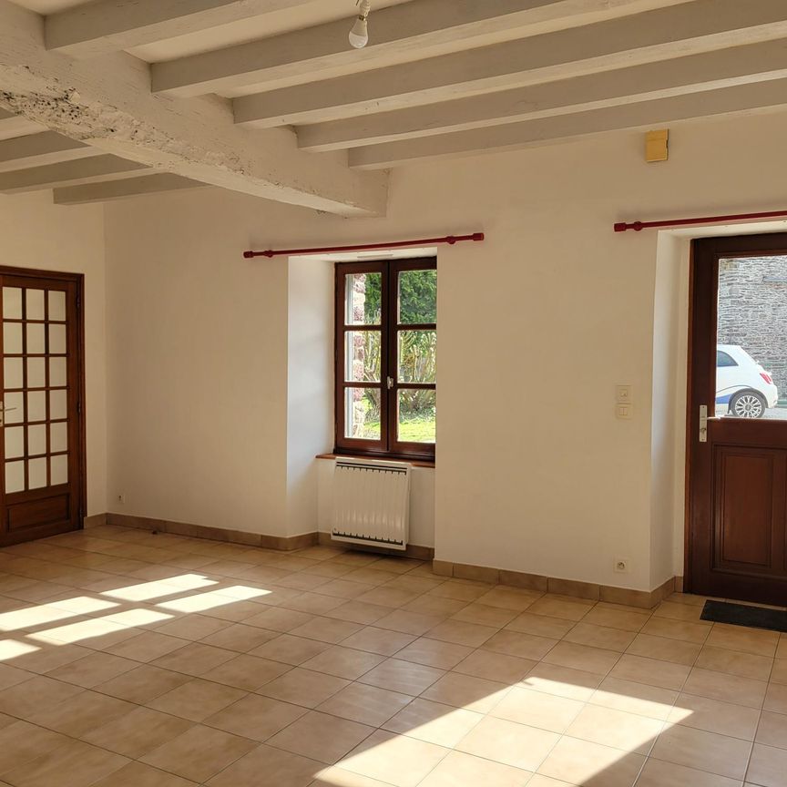 Location Maison 5 pièces 127m² BAULON 35580 - Photo 1