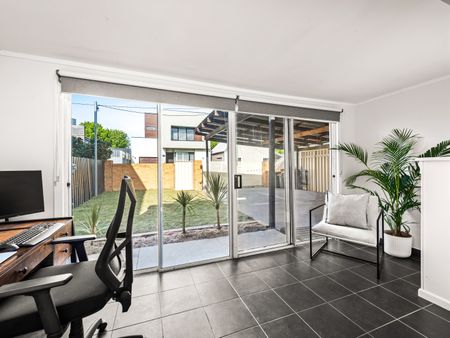 7 Marsden Street, Carrington NSW 2294 - House For Rent | Domain - Photo 2