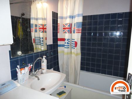 Location Maison 5 pièces 67m² - Photo 4