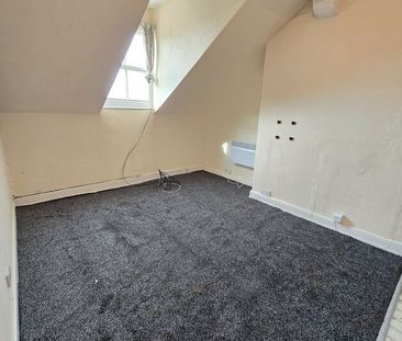 Flat 5, 26 Ramshill Road, Scarborough - Photo 1